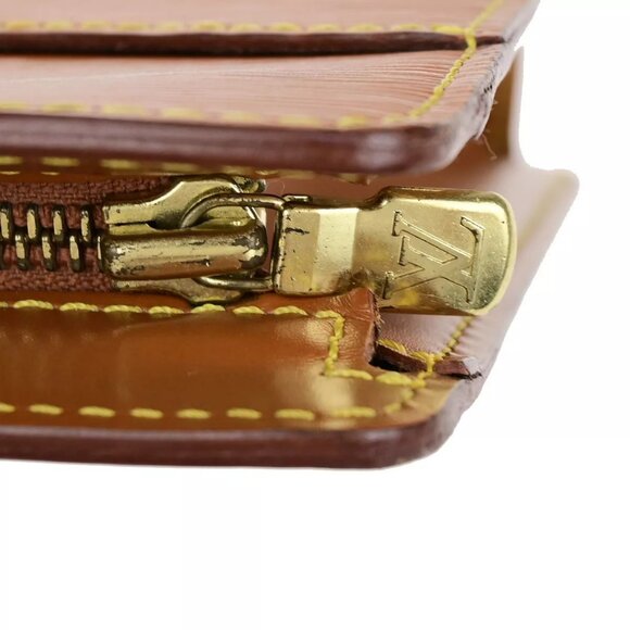 LOUIS VUITTON LV Pochette Homme Clutch Hand Bag Epi Leather Gold - Picture 14 of 14